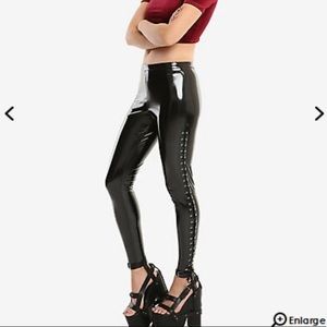 Blackheart Hot Topic VINYL SIDE LACE-UP LEGGINGS